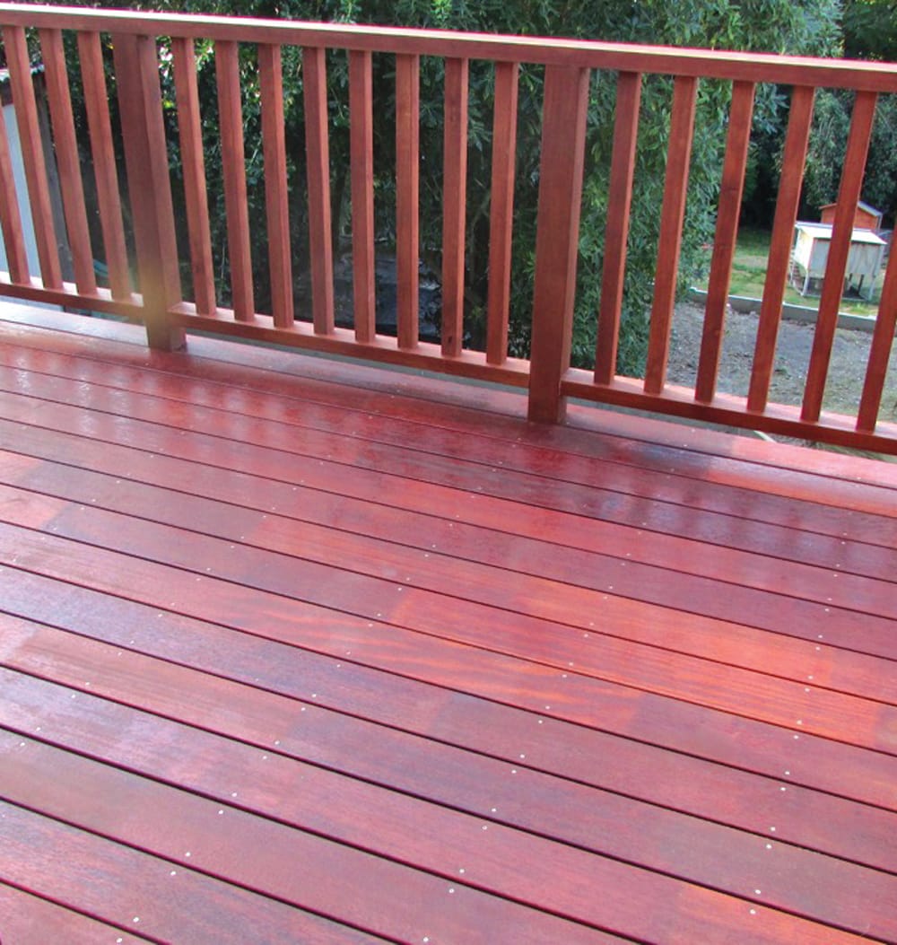 crimson-decking